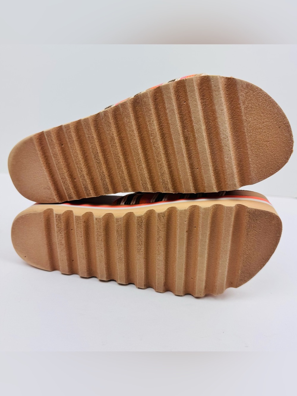 Reef women's platform slide sandals with a cork-styled footbed. Women’s size 8. - Picture 11 of 12